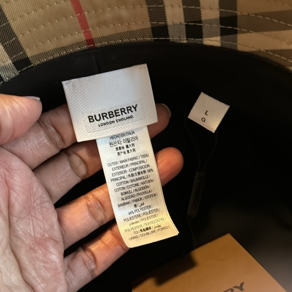BURBERRY - Picture 4 of 6